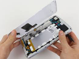 clean or change the lcd connector for fixing a white screen on a phone